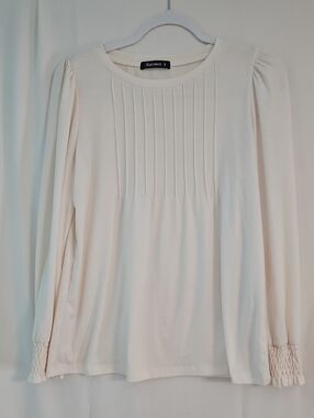 Automet Ivory Pintuck Long-Sleeve Top